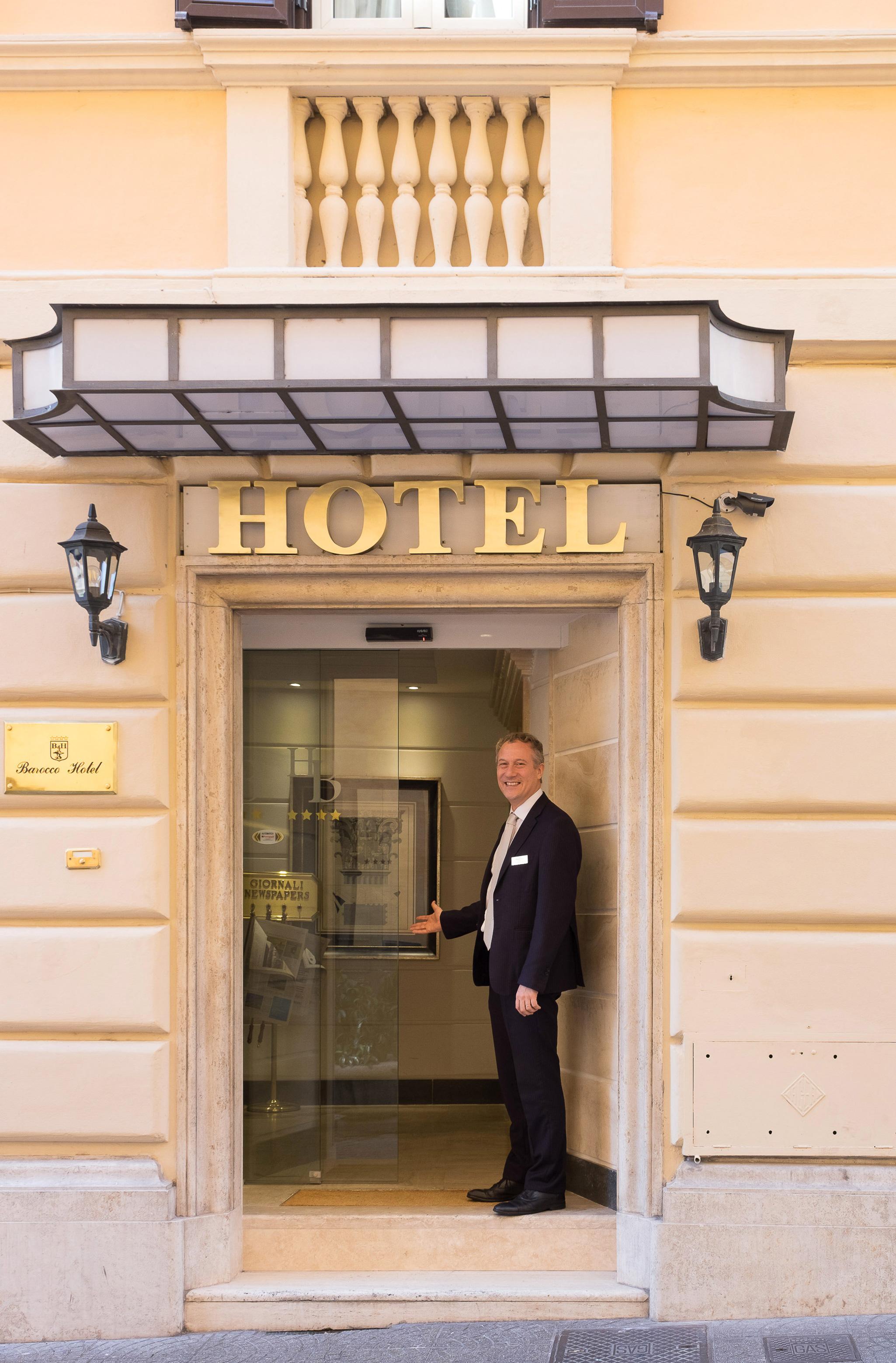 Hotel Barocco Рим Экстерьер фото